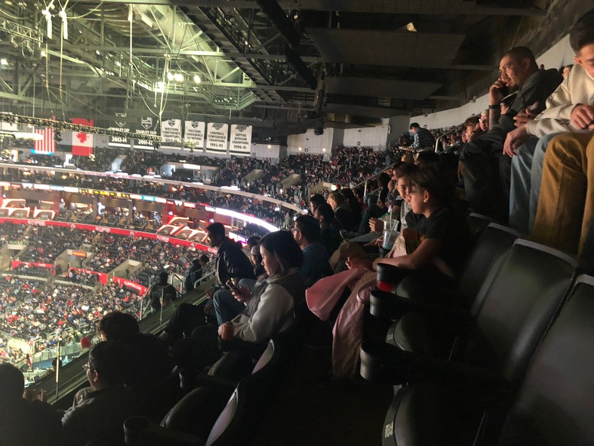 Wide shot of an LA Clippers game in progress at Staples Center