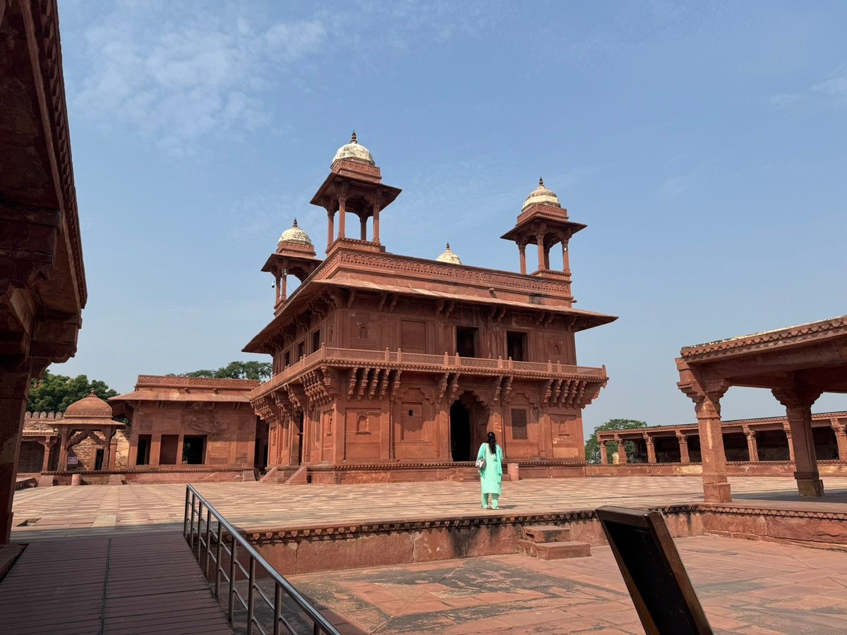 法泰赫布尔西格里的其他建筑