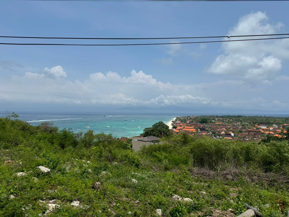 A panoramic view from Nusa Lembongan