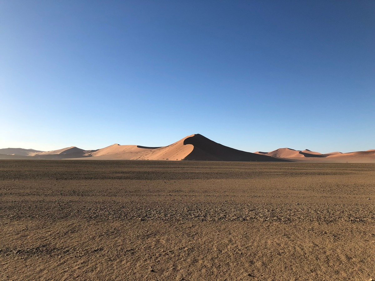 Amanecer sobre las dunas de Sossusvlei