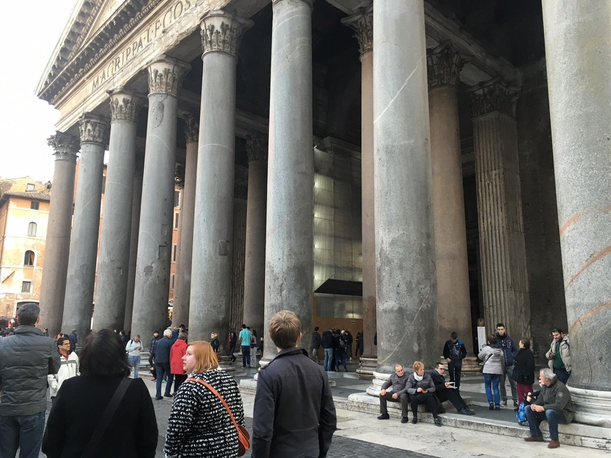 Light streaming into the Pantheon interior