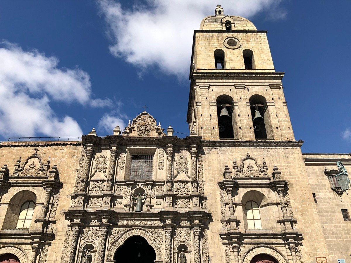 Another view of the Basílica de San Francisco