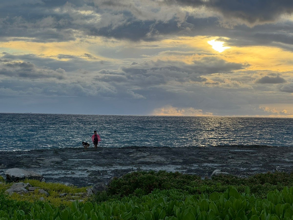 Hawaiian sunset and clouds