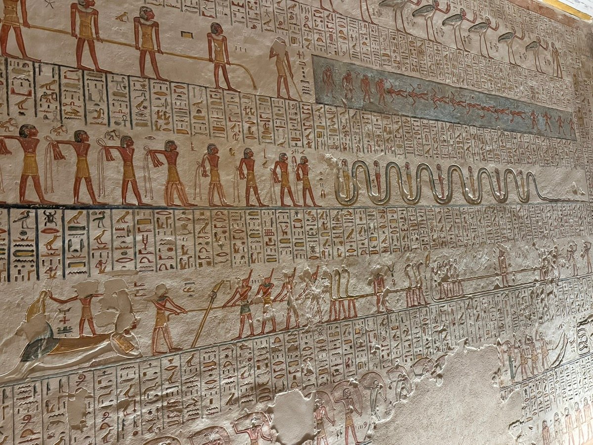 帝王谷古墓入口