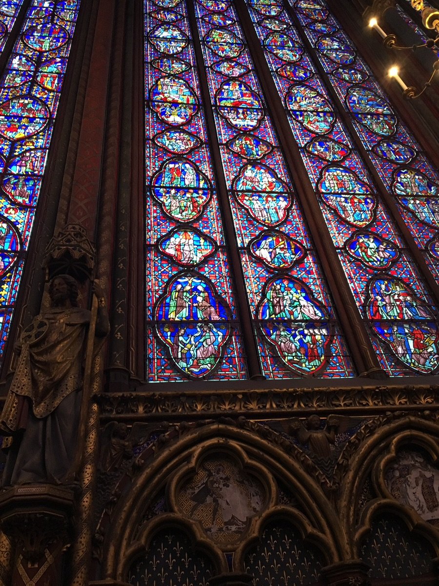 サント・シャペルの天井とステンドグラス